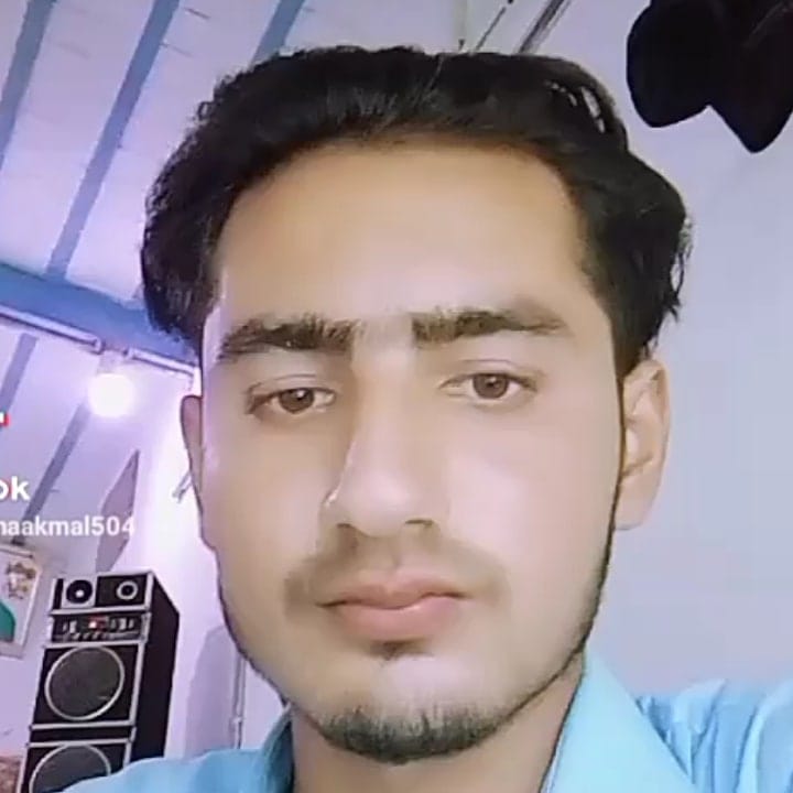 Akmal, official