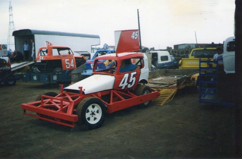 N.Z. Motor Racing and Dirt Track Drivers - Robbie Laing #45 A - Graham ...