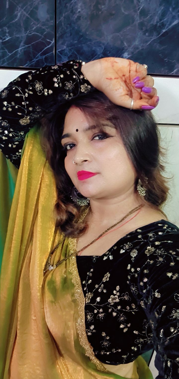 Neetu Mathur Kanpur