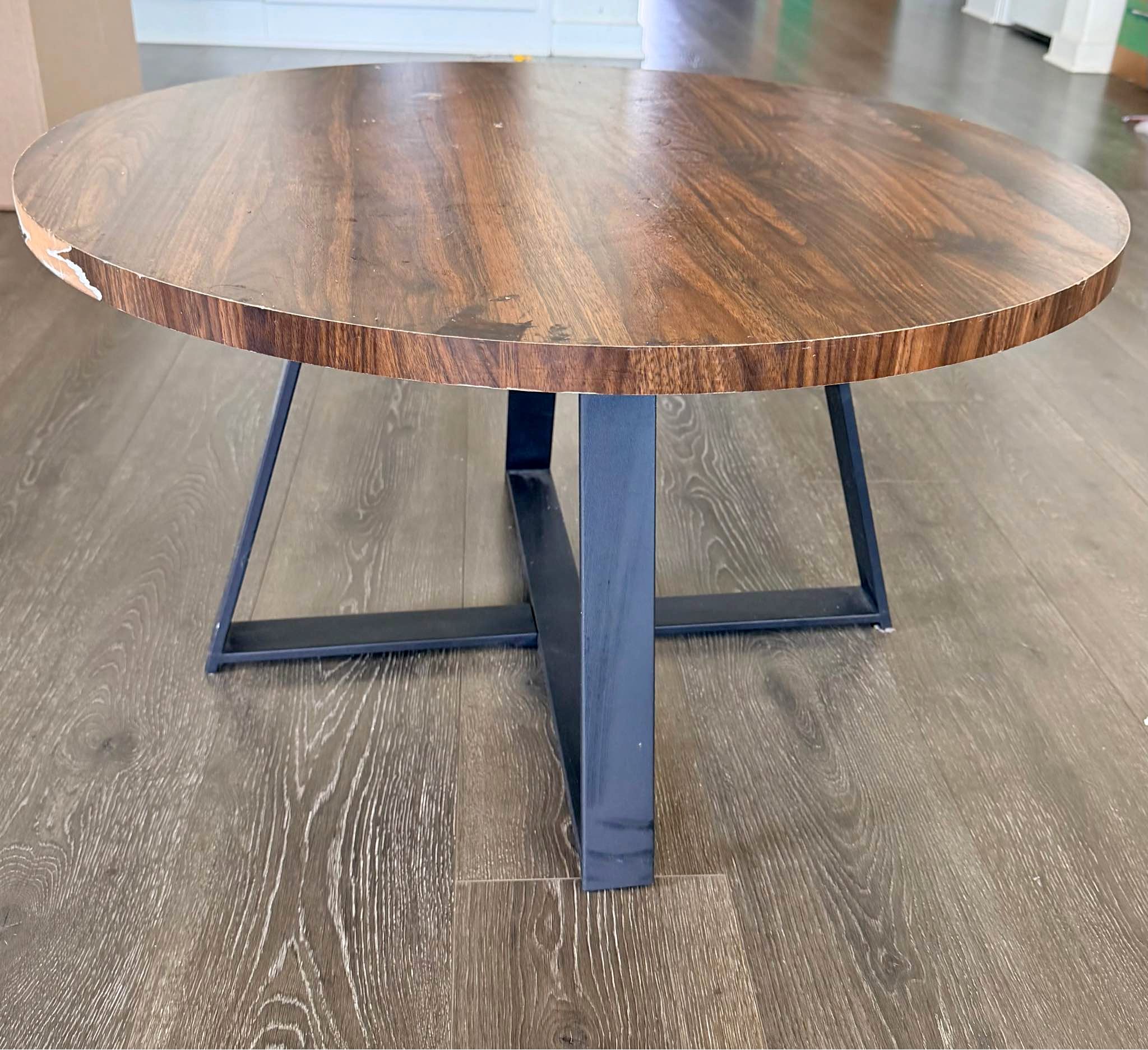 Free Round 30 inch wooden table - Pick up today - Outdoor Tables ...