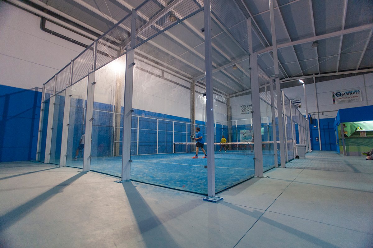 ya-hay-mono-de-p-del-te-padel-fercum-indoor-chiclana-facebook