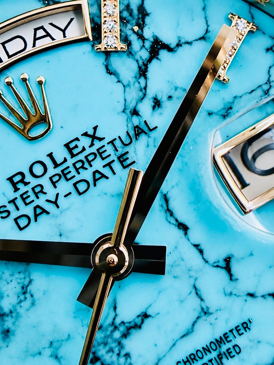 ROLEX DAY-DATE 36 128345TBR 鮮やかなターコイズ文字盤が放つ唯一無二