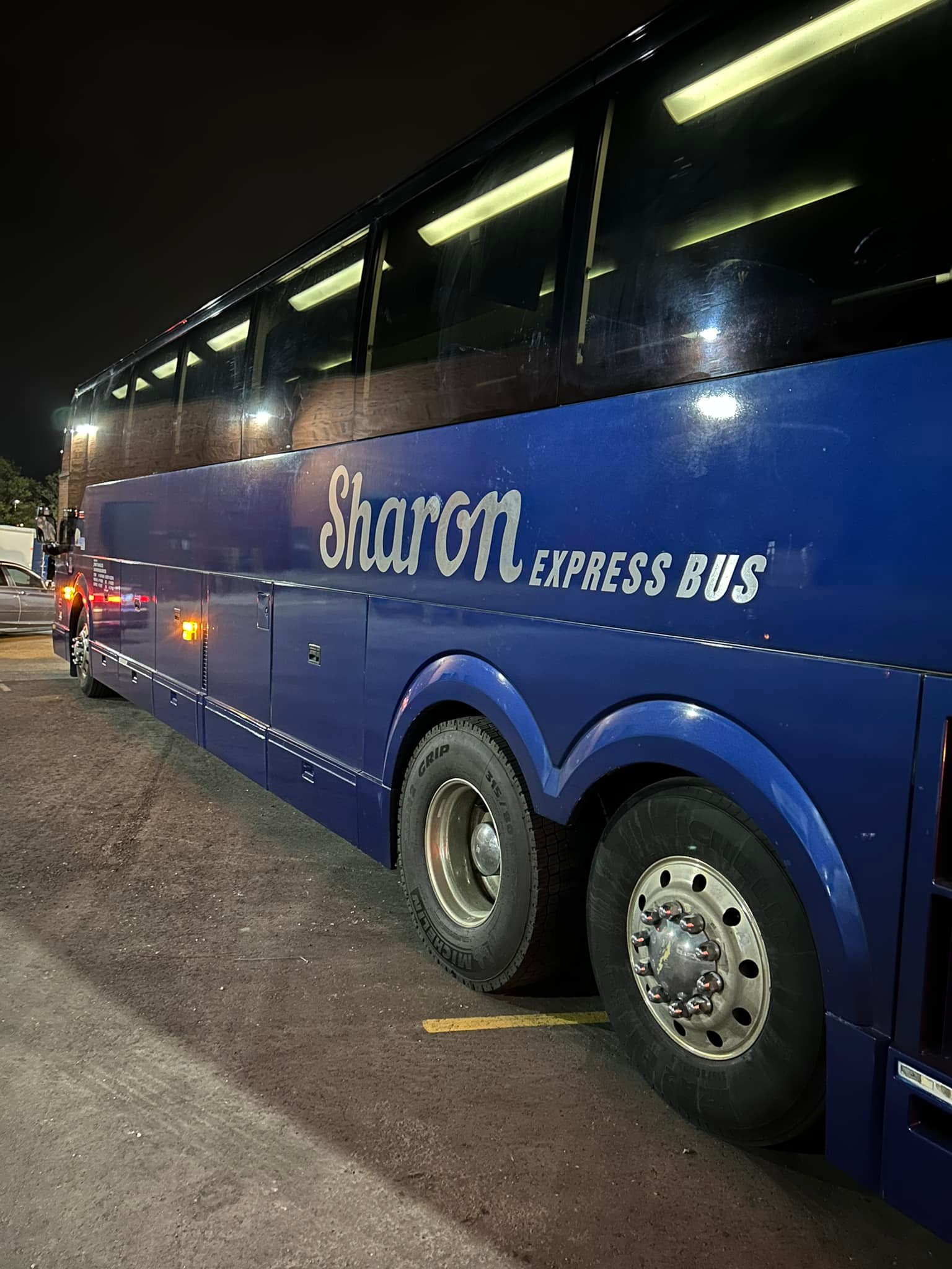 Sharon Express Bus | Scarborough ON