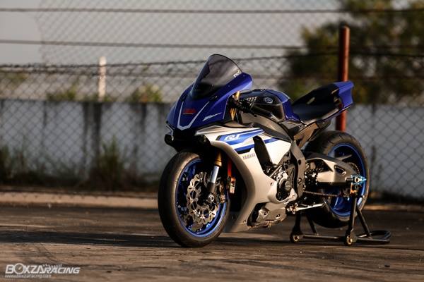 Yamaha YZF-R1... - Yamaha Riders club Thailand