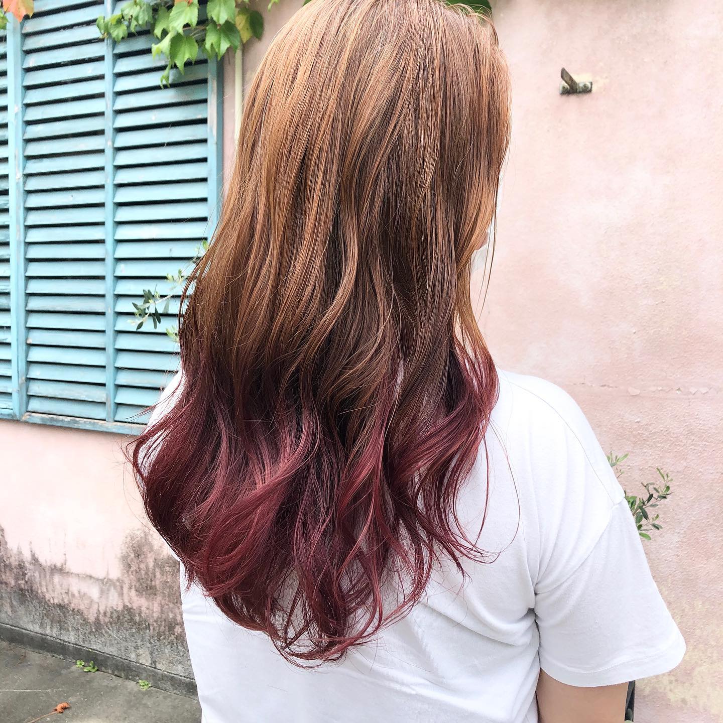 Beauty Design Solna お客様スタイル レッドグラデーション 毛先はブリーチ1回 Beautydesignsolna Solna ソルナ まんのうソルナ まんのう まんのう町 美容室 パーマ カラー 酸熱トリートメント 輝髪ザクロペインター ハイライト ローライト ヘアセット 着付け 成人