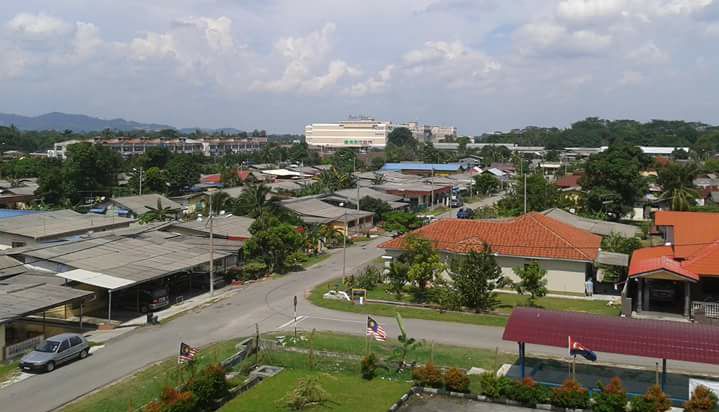 Kampung Istana