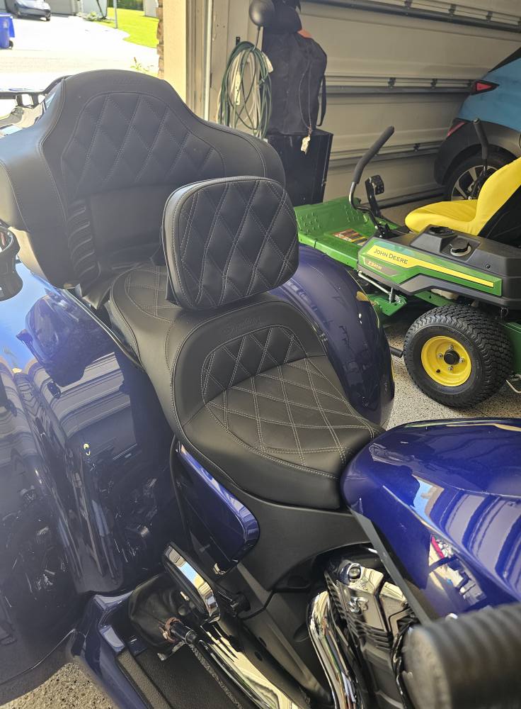 Rider Backrest Mount? | Indian Motorcycle Forum
