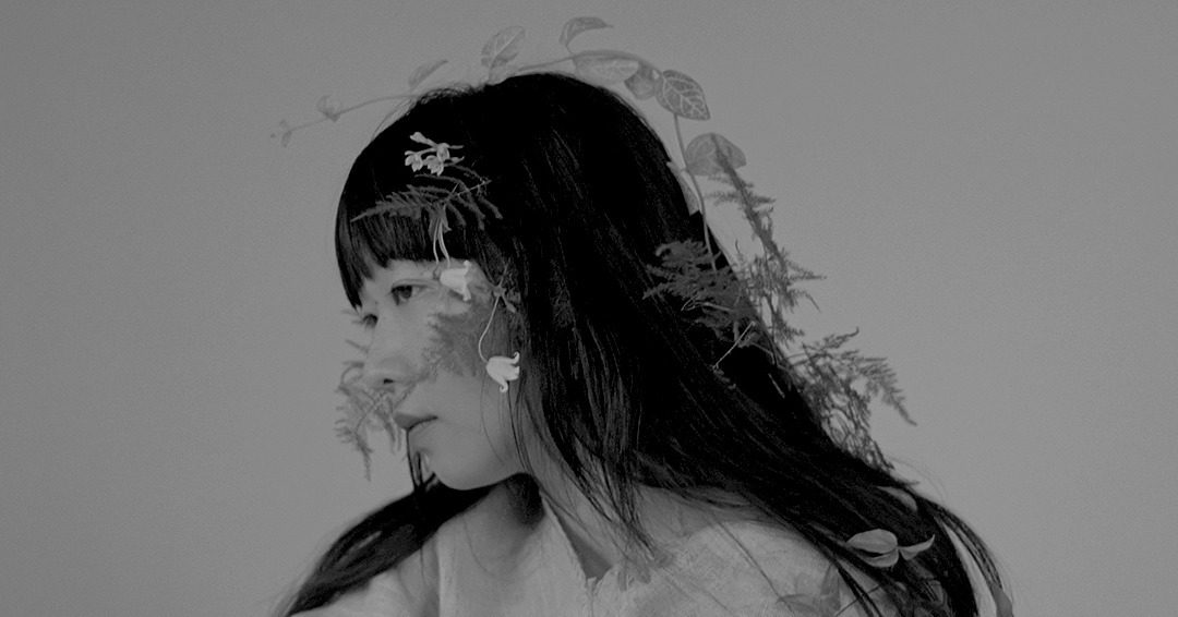 An evening of quiet magic with 青葉市子 - Ichiko Aoba. Known for
