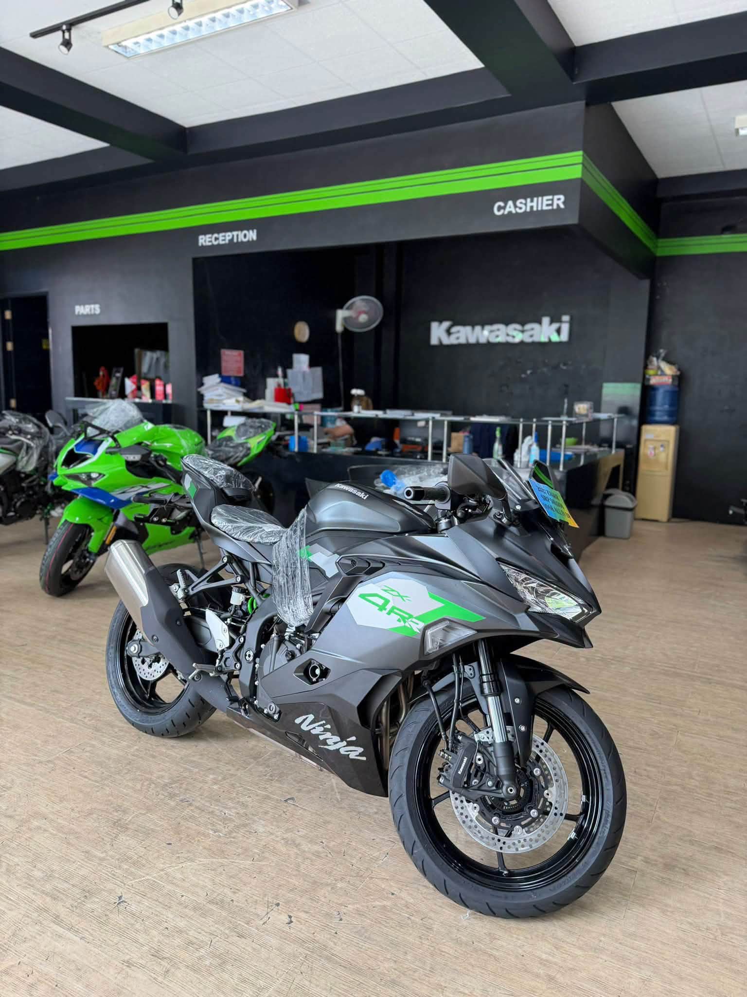 2027 ZX4RR NOW AVAILABLE‼️ LIMITED STOCKS ONLY‼️ SRP 510,000