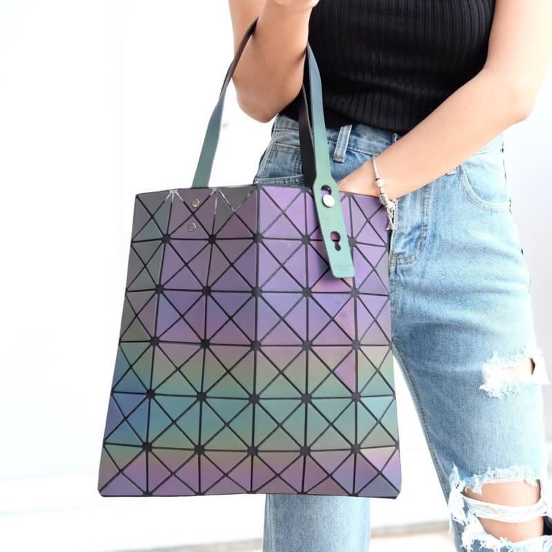 Praima - S070 nEw🚩🚩 ISSEY MIYAKE BAO BAO 6*6 บลอค... | Facebook