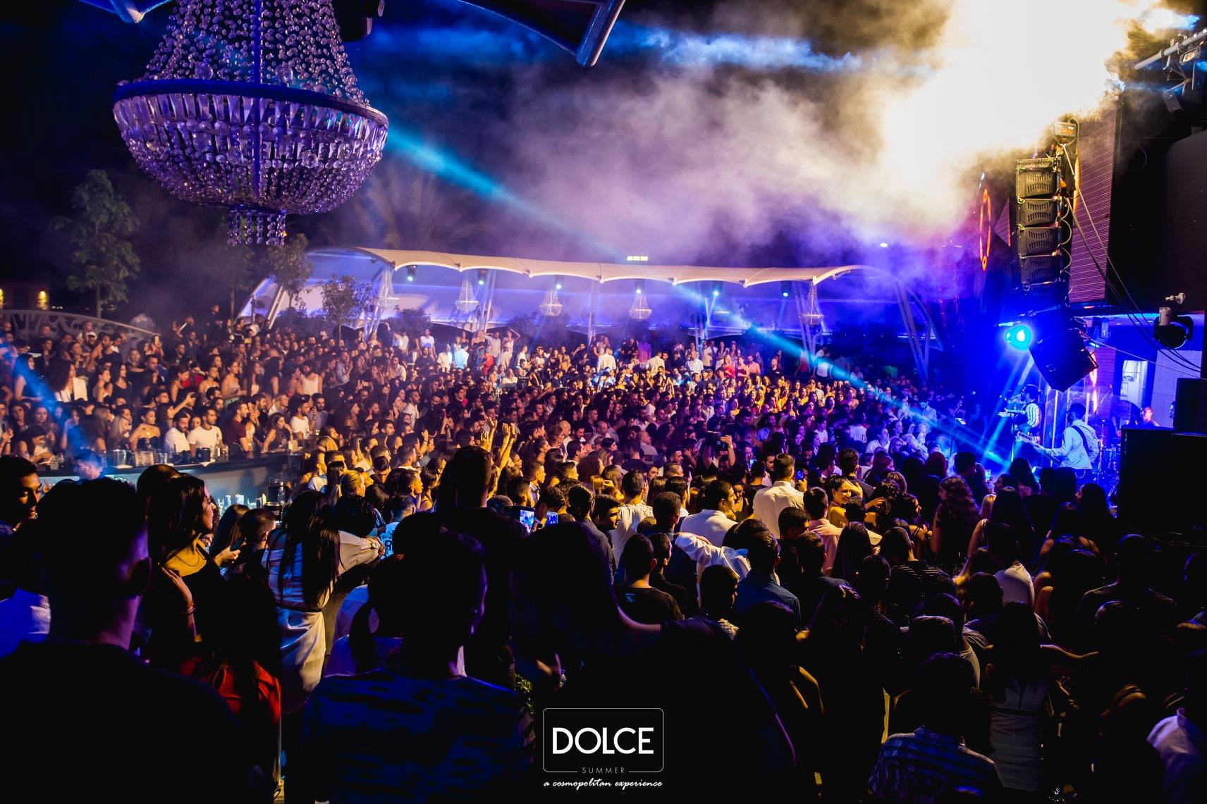 Dolce Club added a photo to the album: MEΛΙSSES LIVE at Dolce 