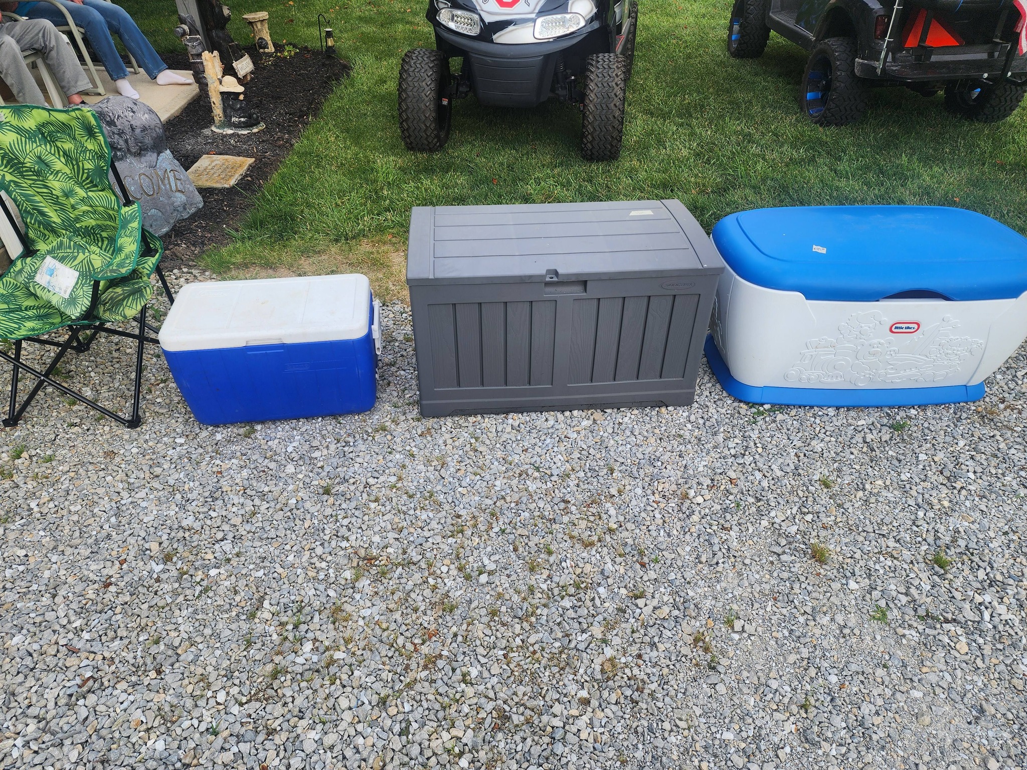 Lake Lakengren community garage sale with discounted items