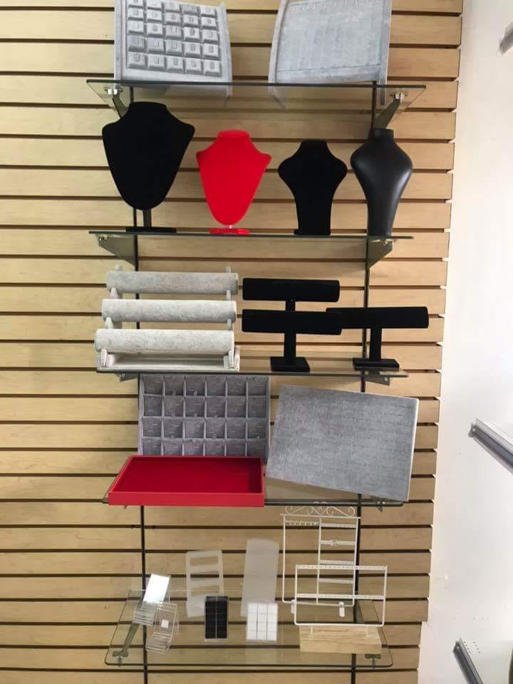 Ordenadores para tus joyas, somos... - Display Costa Rica