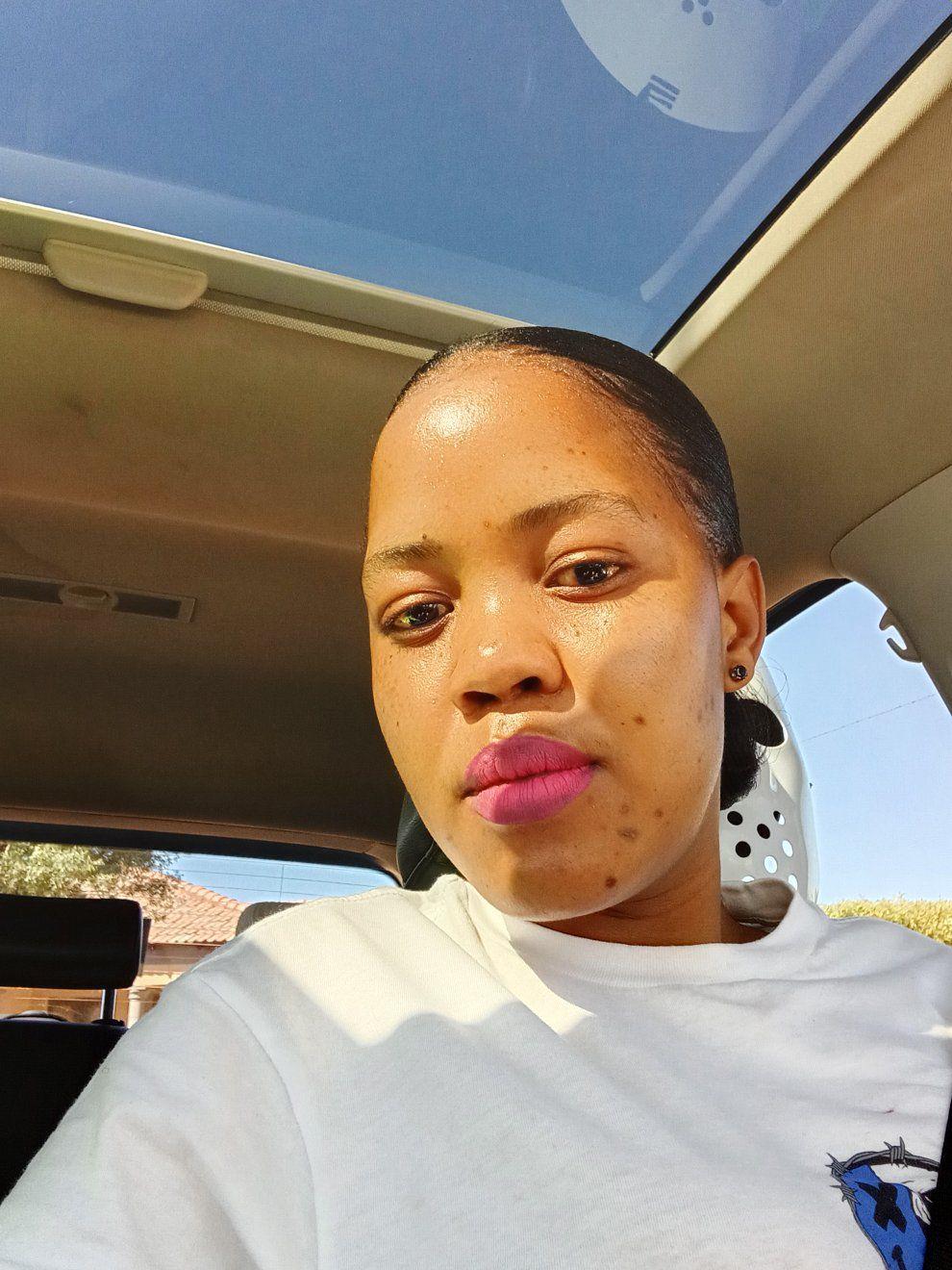 Prunella Fofla Motlele