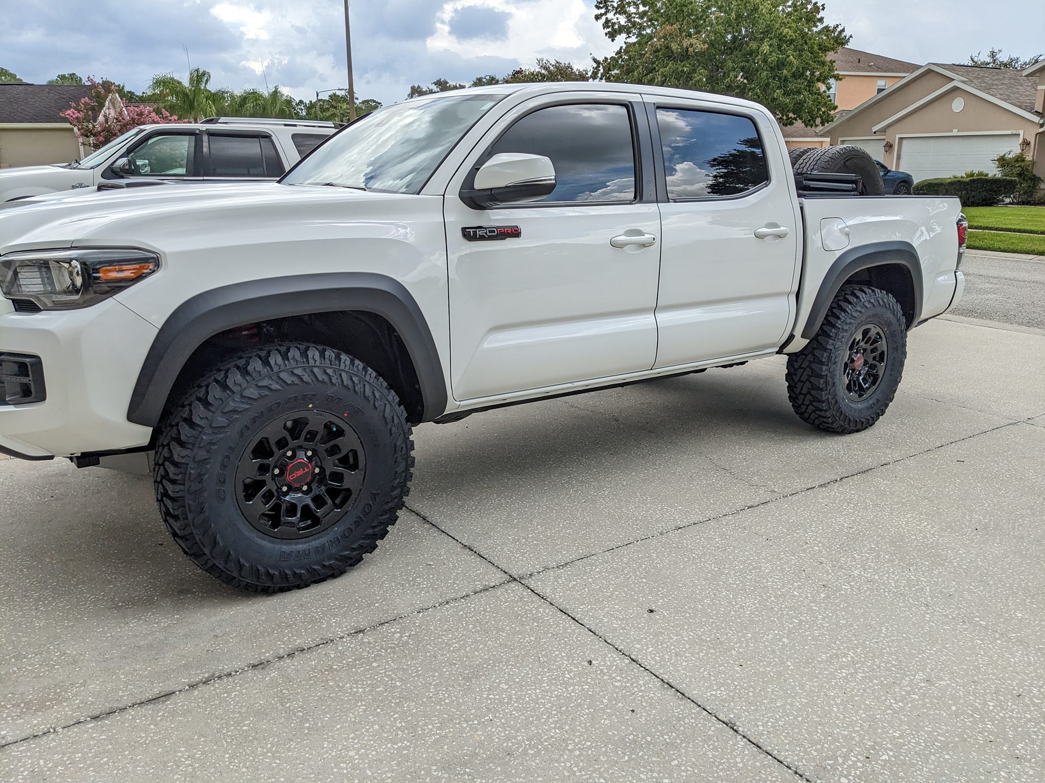 Yokohama Geolandar M/T tires on 2022 Toyota Tacoma SR5 4x4