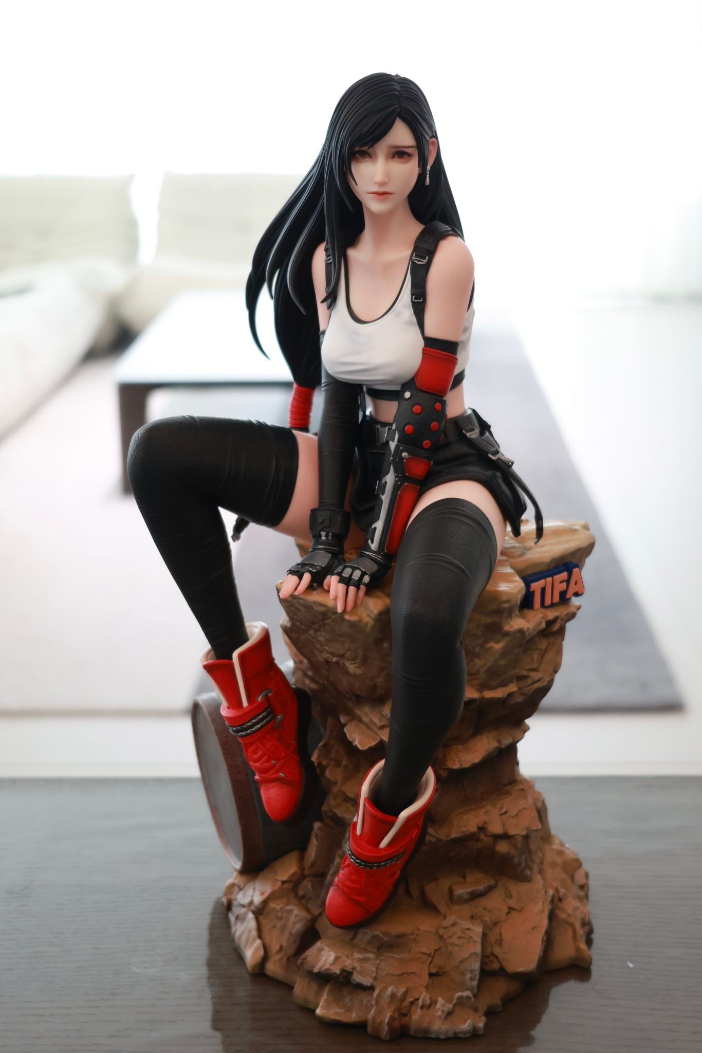 Tifa 1/4 statue by unlicensed company Mayflies Studio Not good