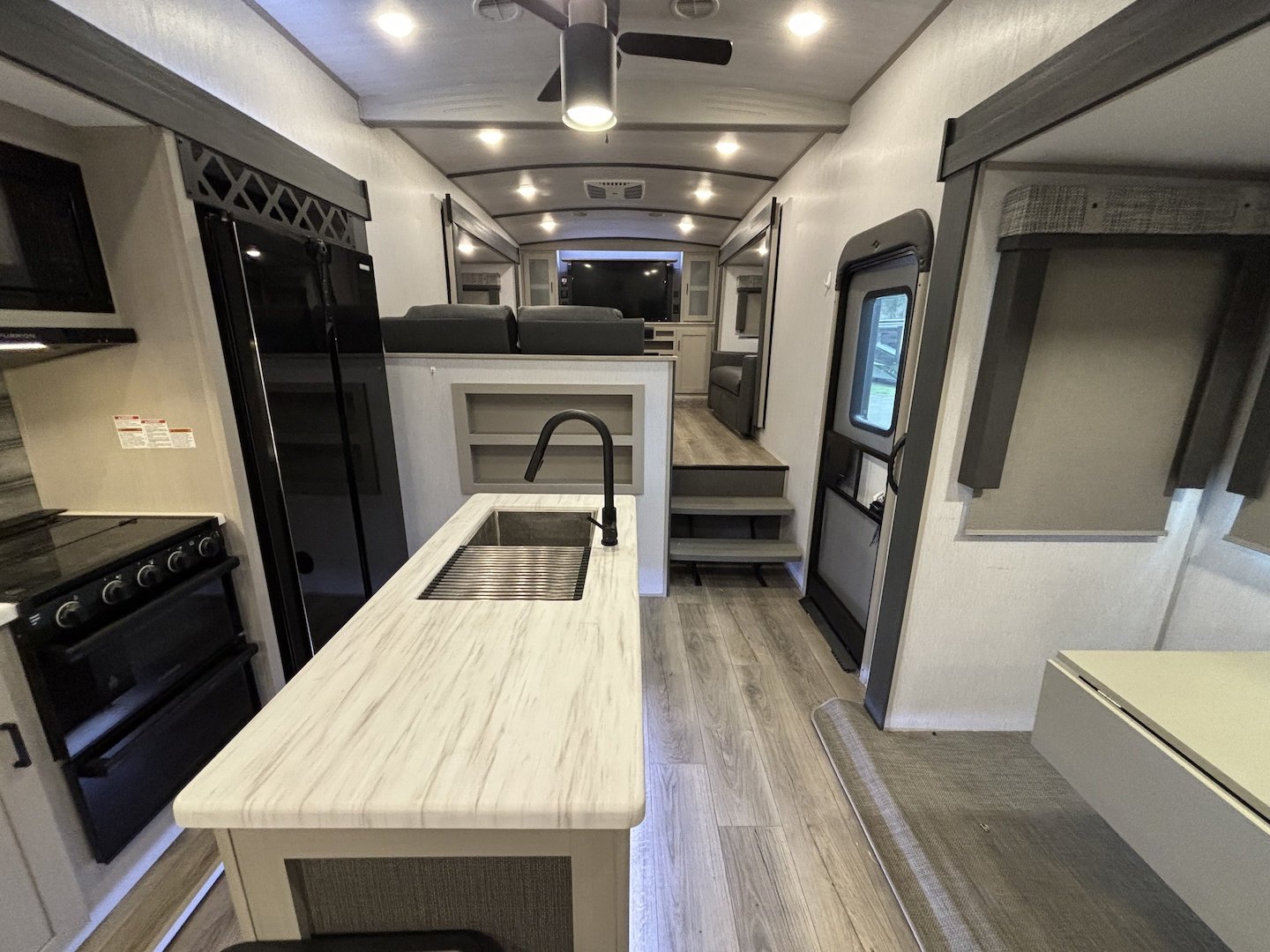 2023 Forest River RV Salem Hemisphere 378FL - RVs & Campers - Ocala ...