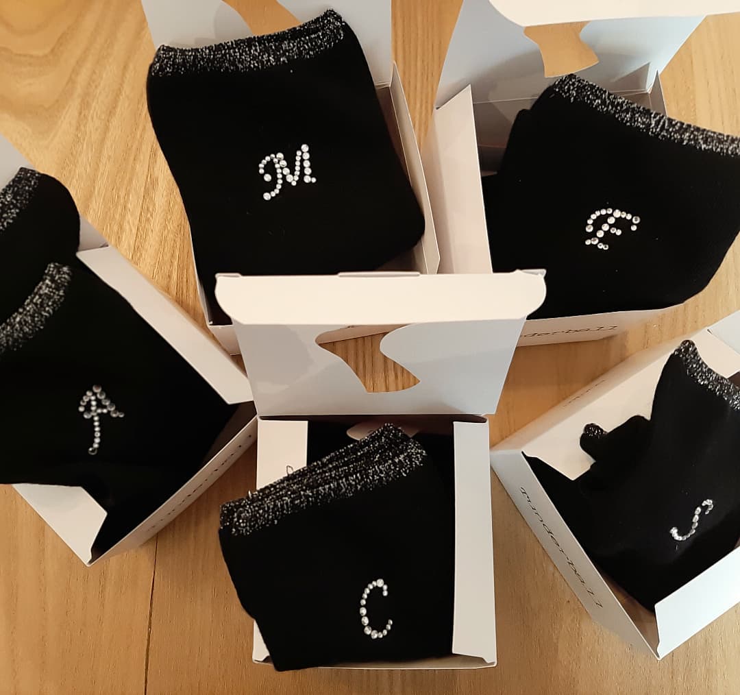 Calze Natalizie Personalizzate Con Iniziali Ricamate | Set Da 18 Cm In Rosso E Bianco Per Decorazioni Albero E Caminetto