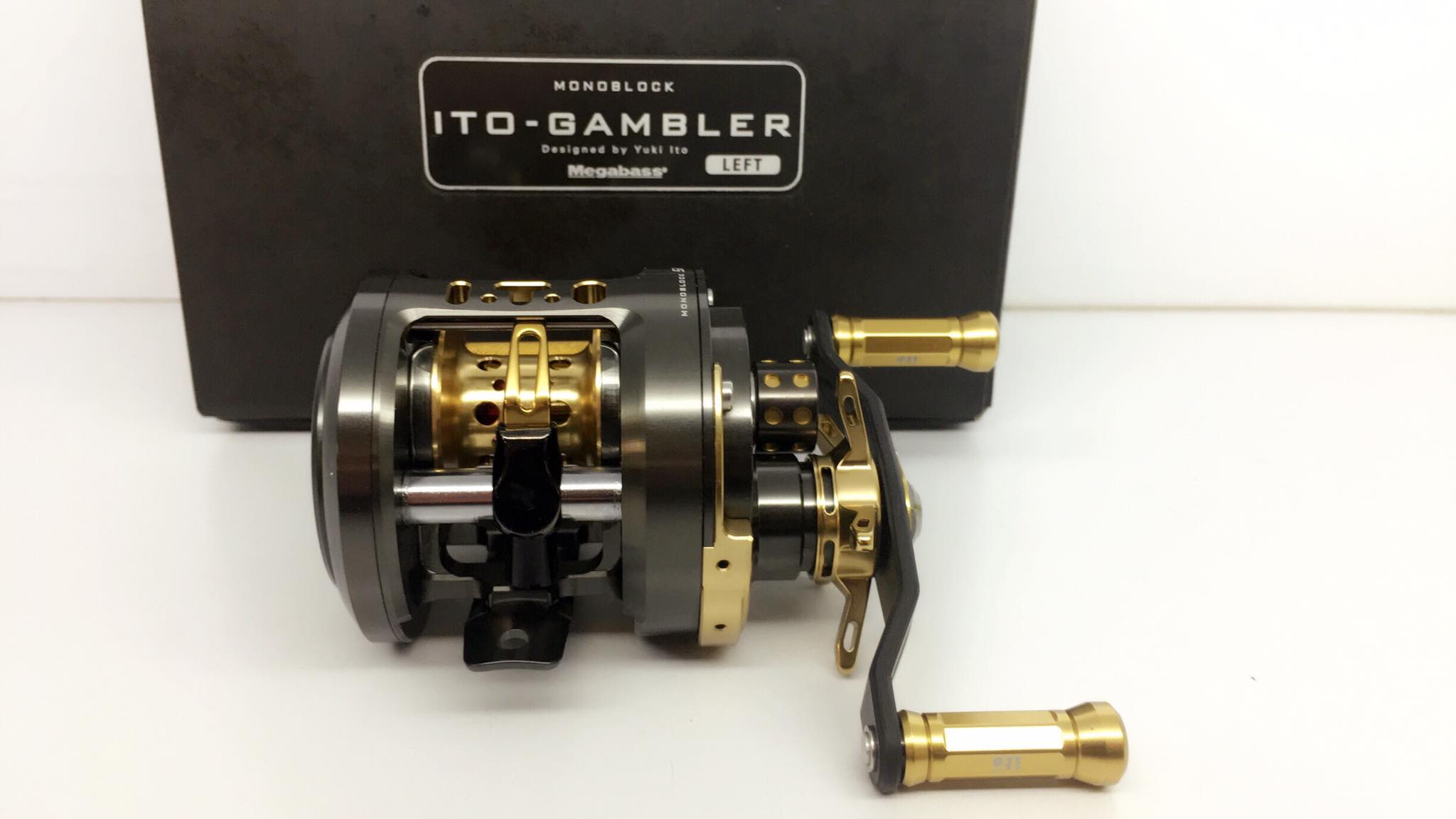 Megabass Monoblock Ito-Gambler .Any enquiry pls contact ,Whatsapp 