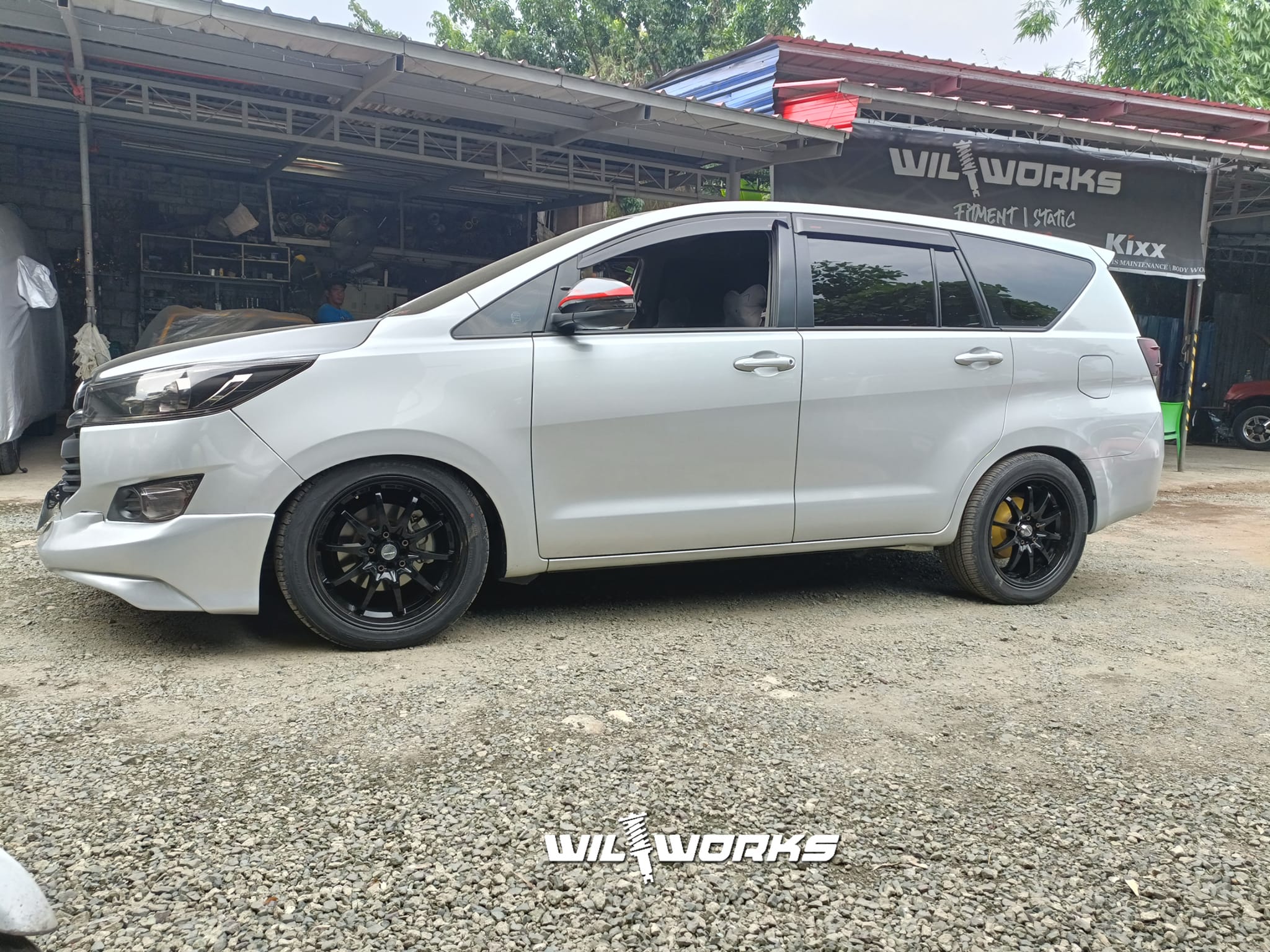 WilWorks - Toyota Innova Lowered modified shock Zero... | Facebook