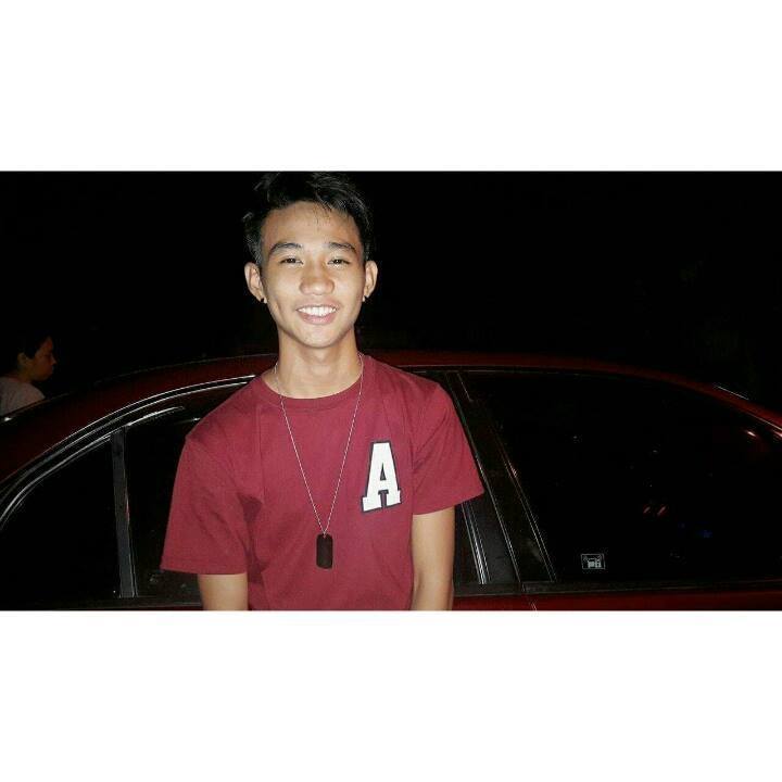 Aron Reyes