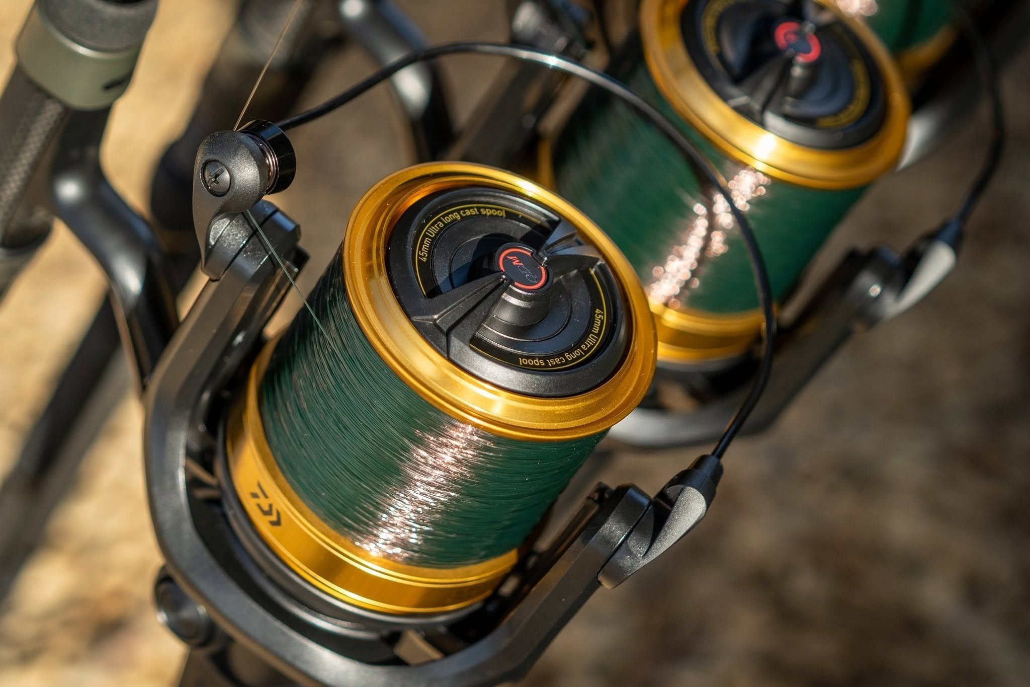 500 dollar fishing pole Carbon Surf Combo Model:1520H wd40 olive Daiwa Offshore Rod Saltiga Professionals trust these versatile
