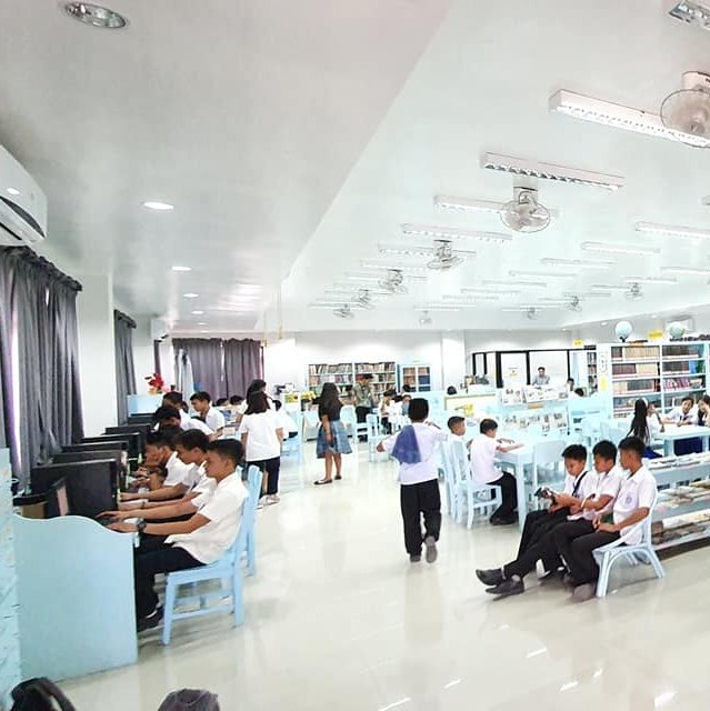 SCC High School Library