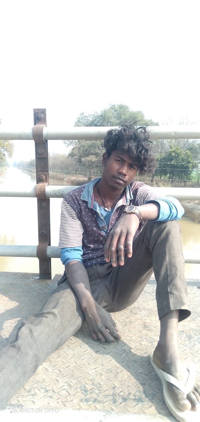 vicky Raj | Facebook