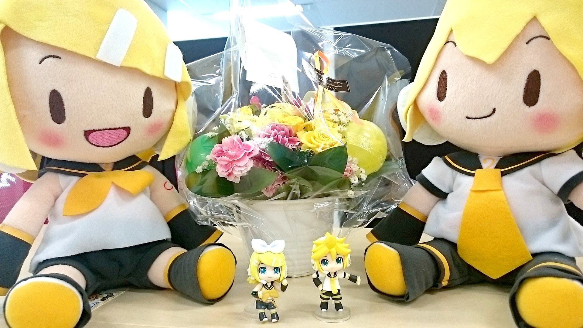 Kagamine Rin/Len x Nico Cafe REVIVAL】 The collaboration between