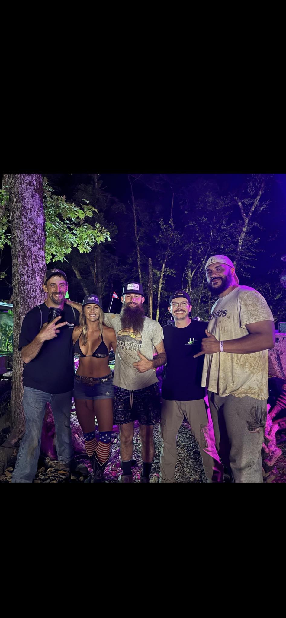 Ryder May Ryder May updated her cover photo.