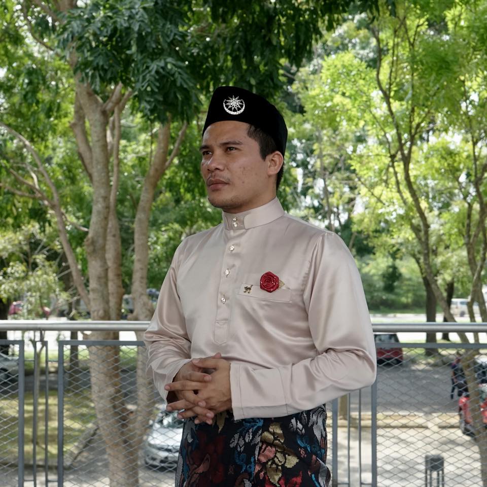 Effdee.hq - Awak tahu tak sejak kenal awak ni saya jadi... | Facebook