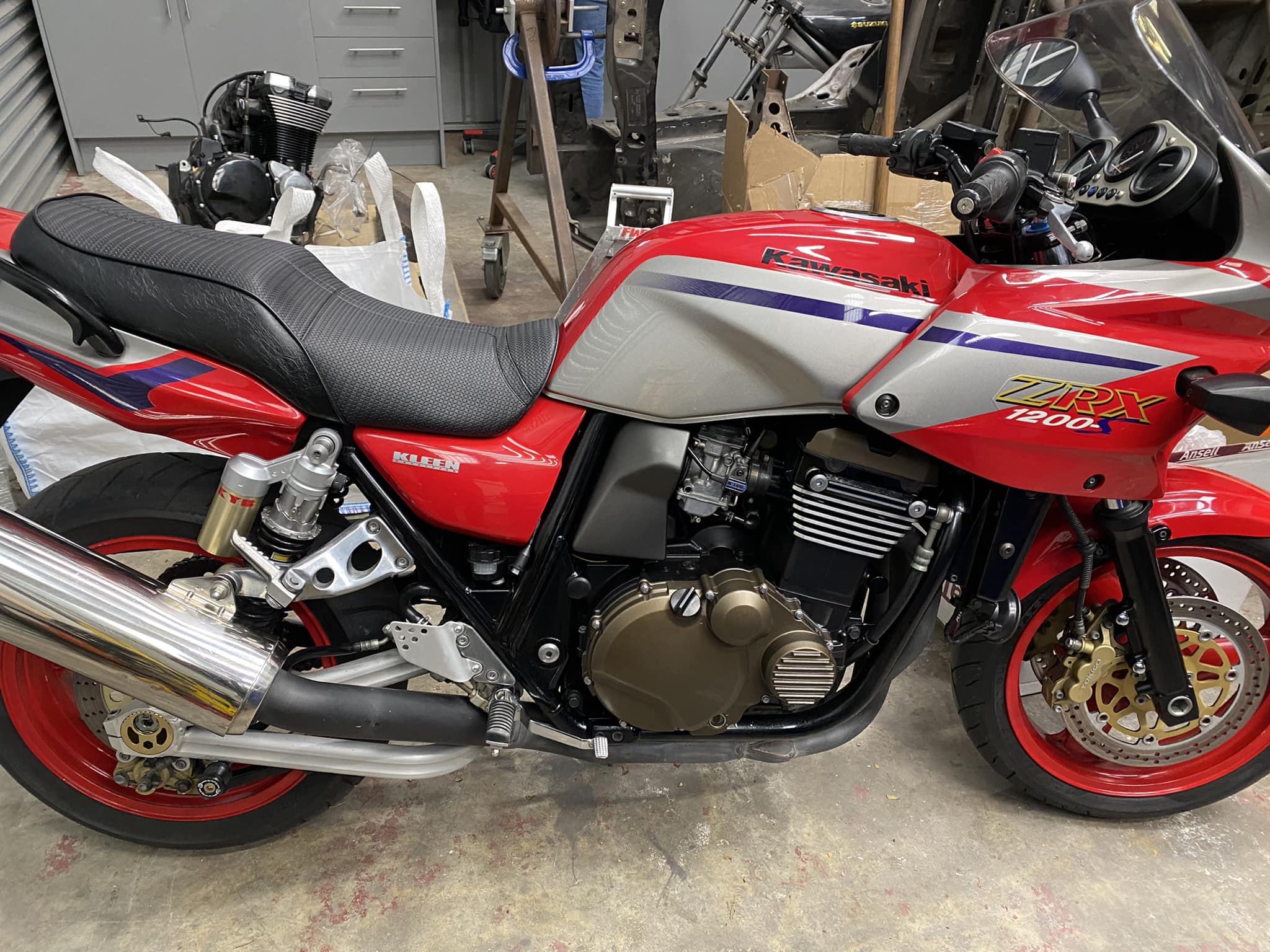 Kawasaki ZX12R for sale with new parts