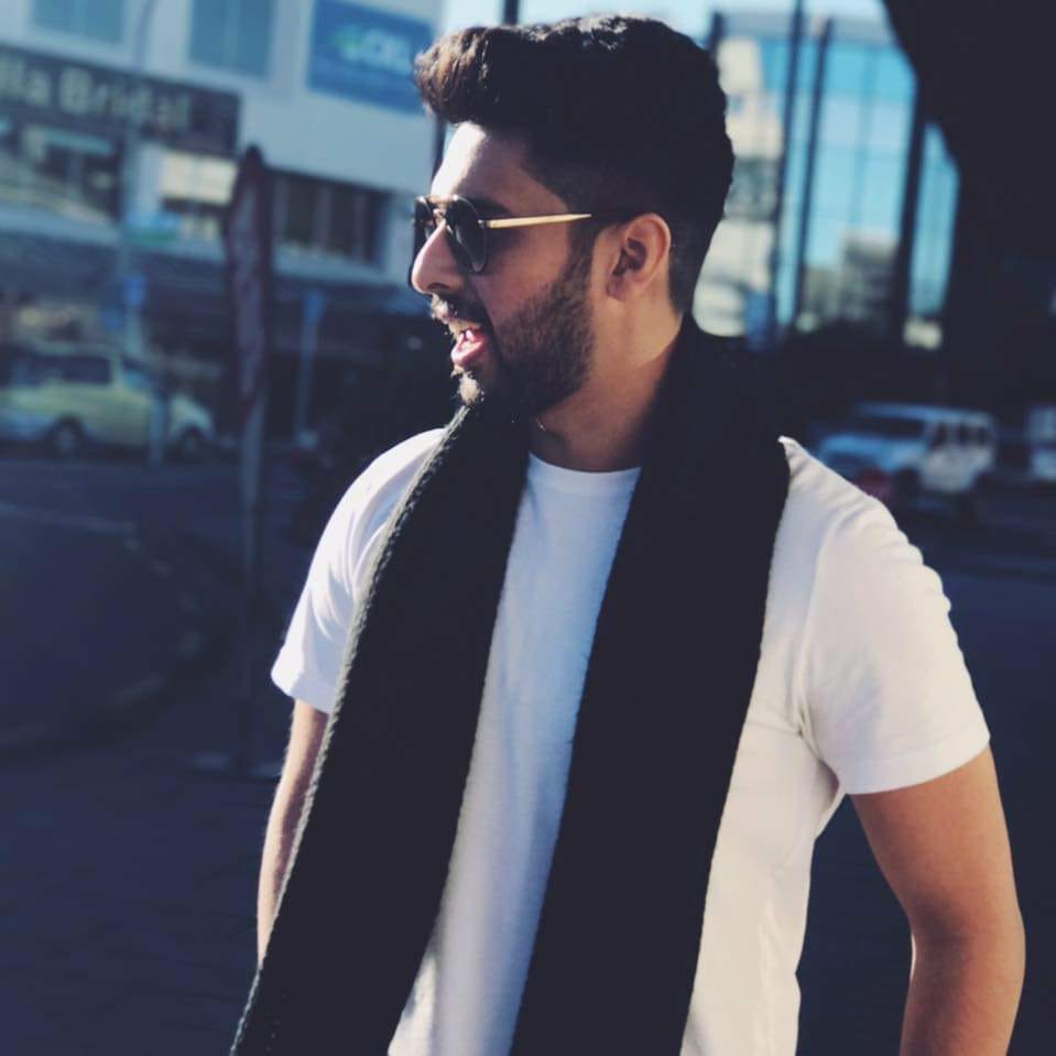 Tanveer R Rana