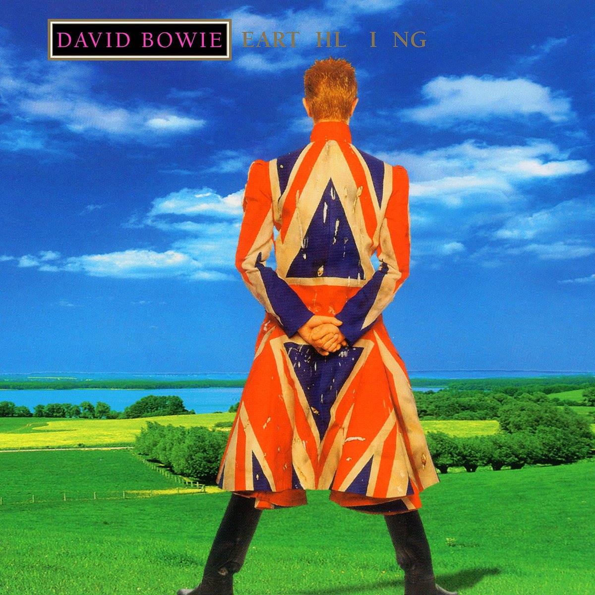 DAVID BOWIE is - - DAVID BOWIE is - デヴィッド・ボウイ大回顧展