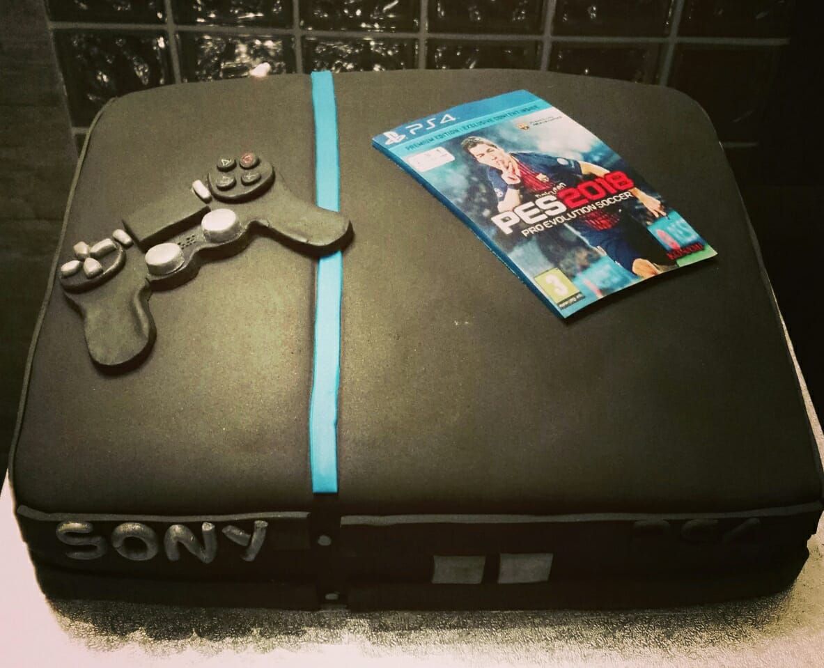 TORTA PLAYSTATION 3 PARA MIRIAM | ZUKATE