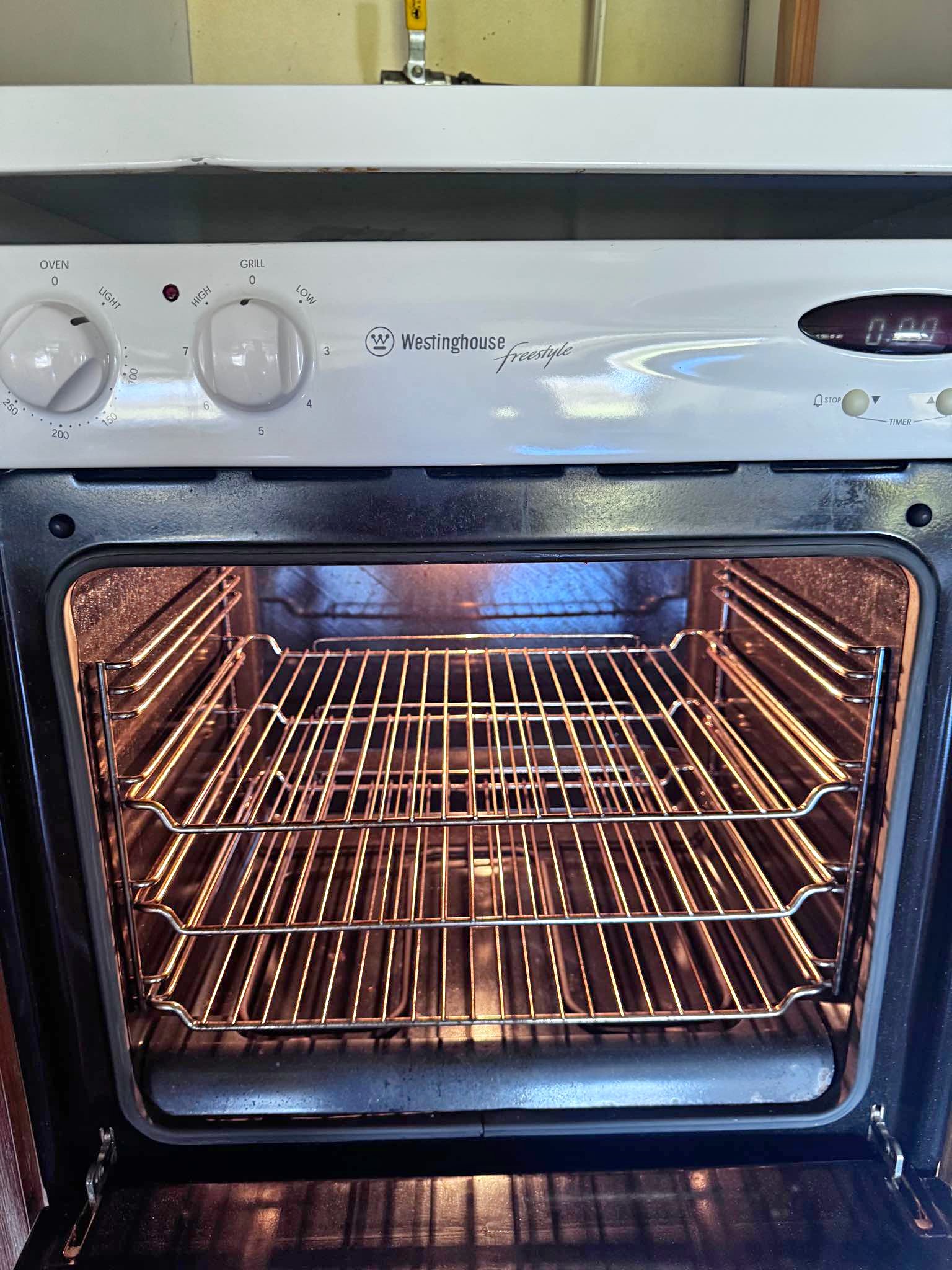 Westinghouse Oven - Toasters & Toaster Ovens - Wollongong, New South