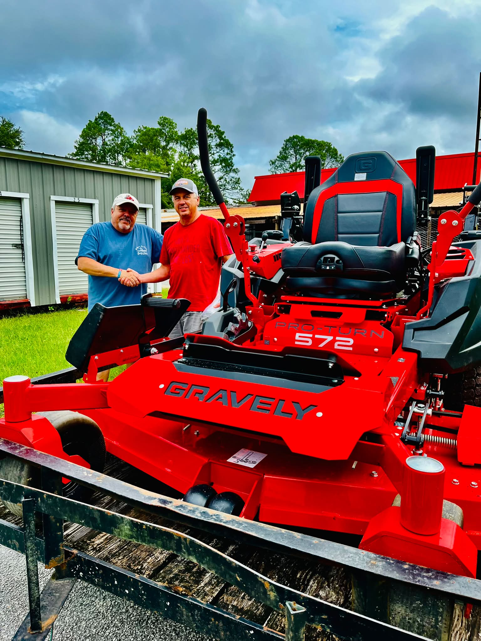 A-Z Power Equipment customer Anthony Davis buys Gravely Pro Turn 572