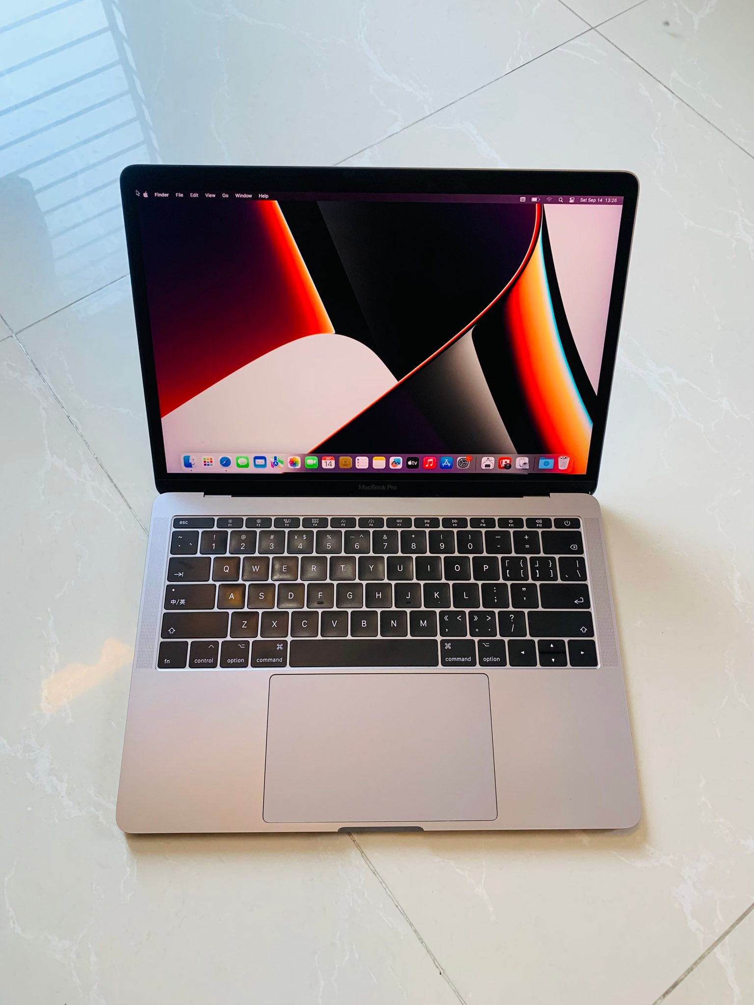 Macbook Pro 2011 Screen inadisplay sometimes, sometimes inakataa 