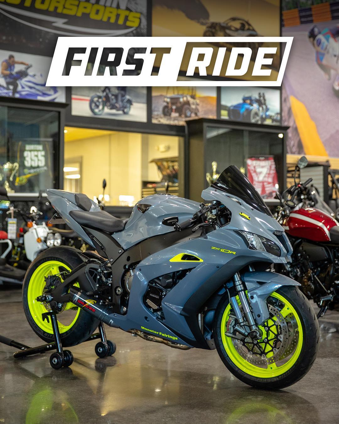 Sick matte nardo gray and neon ZX-6R credit @strixxrider