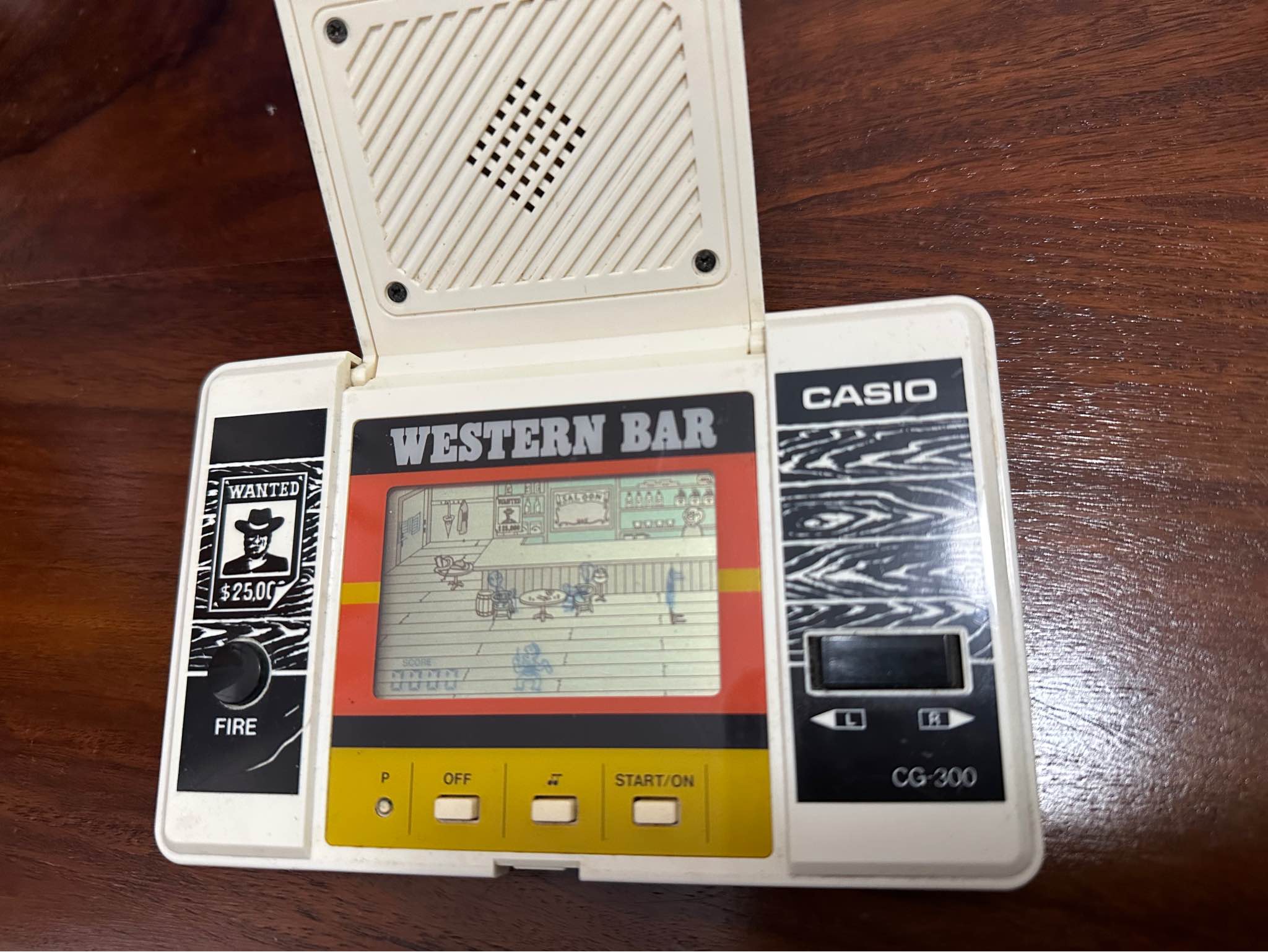 🔥WESTERN BAR CASIO GAME Watch TESTED & WORKING CG-300 Japan 1984