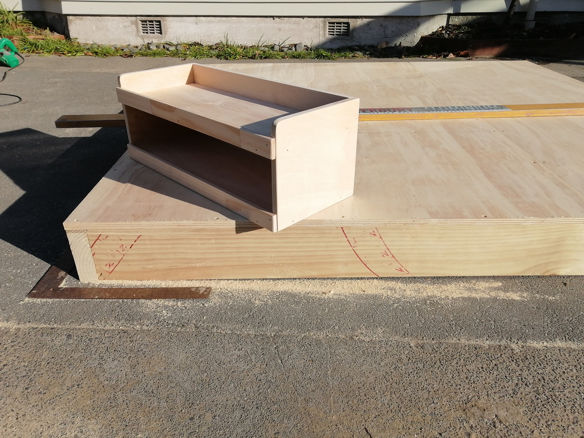 Sambuild Carpentry and maintenance services
