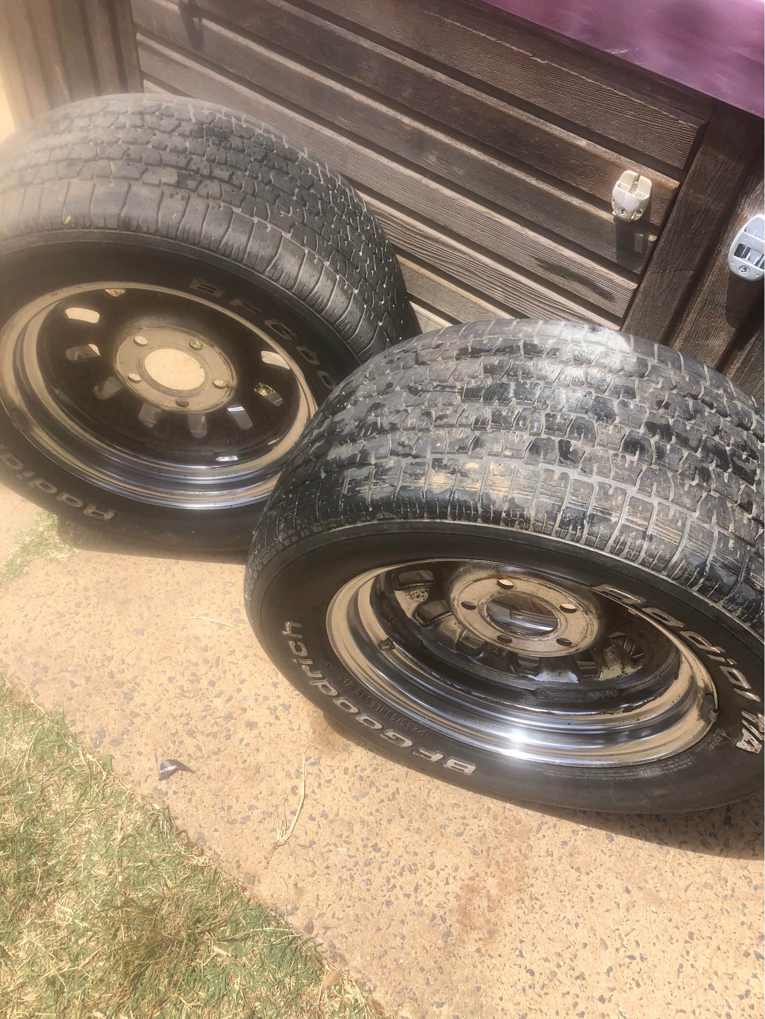 12 Slots dished mag wheels (Ford) - Car Wheels, Tires & Parts ...