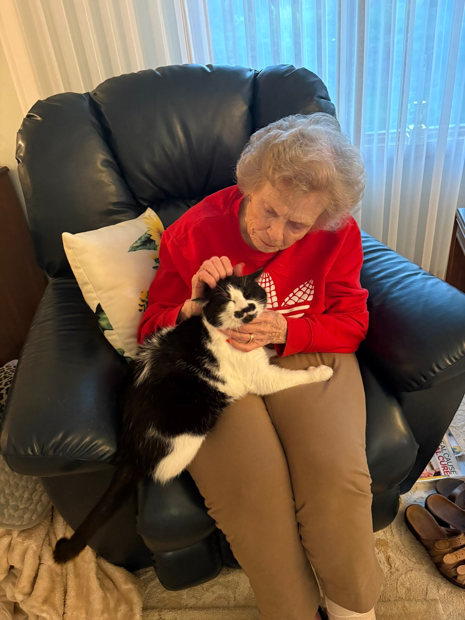 Mallory Nutt - My granny is at Ridgewood while she is... | Facebook