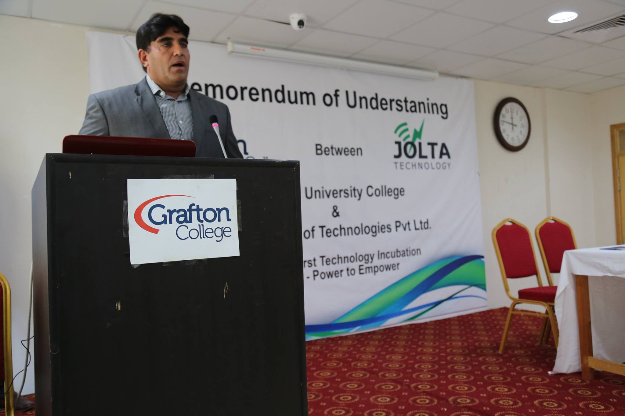 Badalta Pakistan with Muhammad Azim
