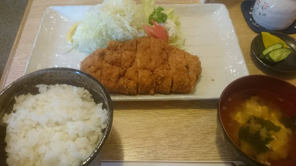 富士とんかつ会議 Home Facebook