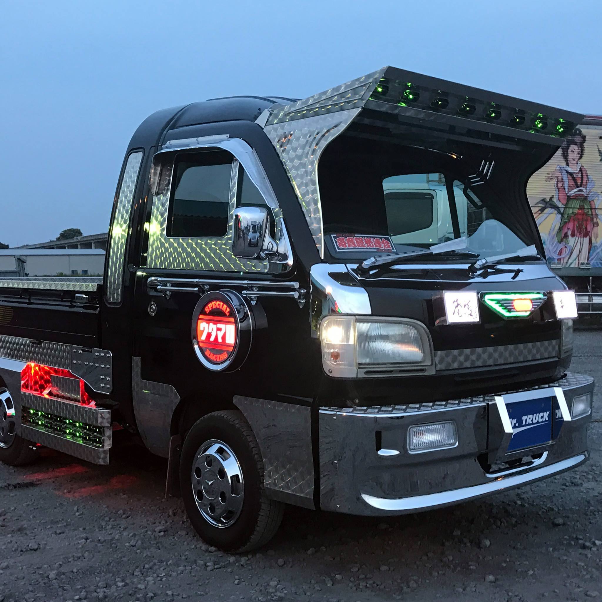 軽トラ 旧規格 バイザー UT-301A】 軽トラック用 フロントバイザー