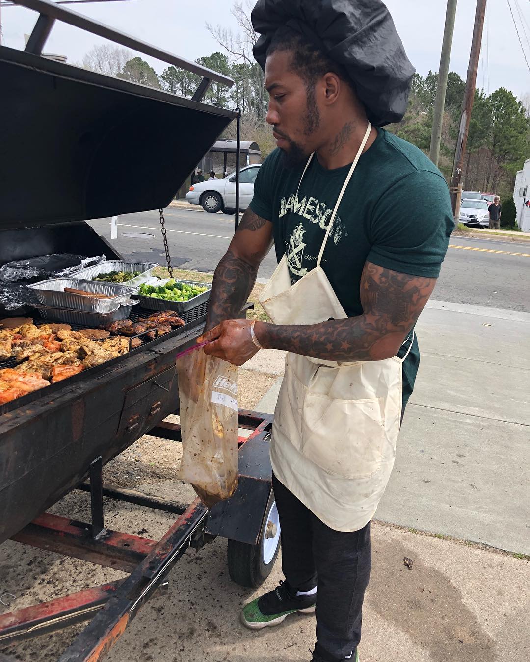 Tim’s smokin BBQ LLC - ☀️☀️great weather in the bull city today ..come ...