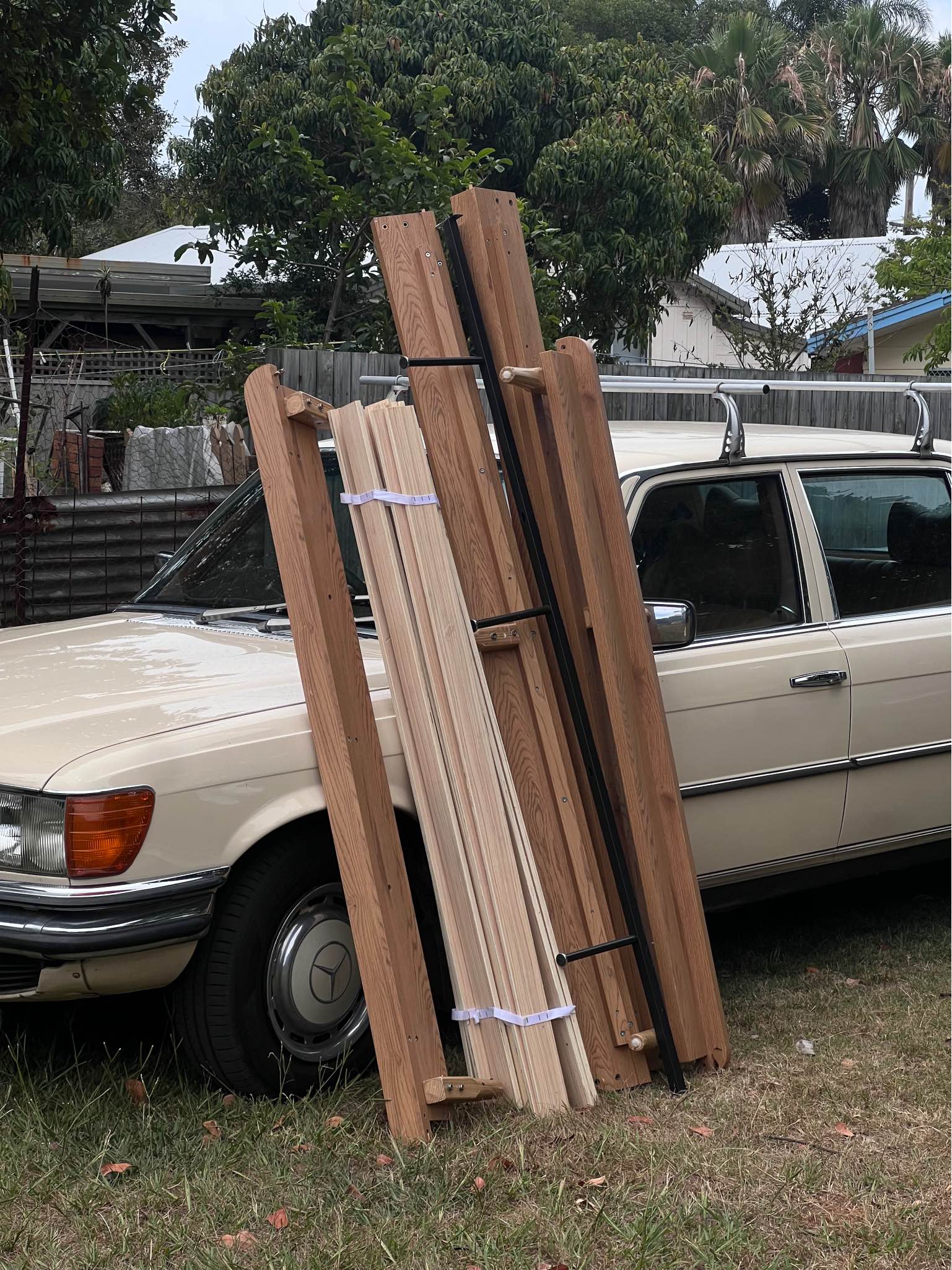 Mocka Queen Bed frame - Beds & Bed Frames - Crescent Head, New South ...