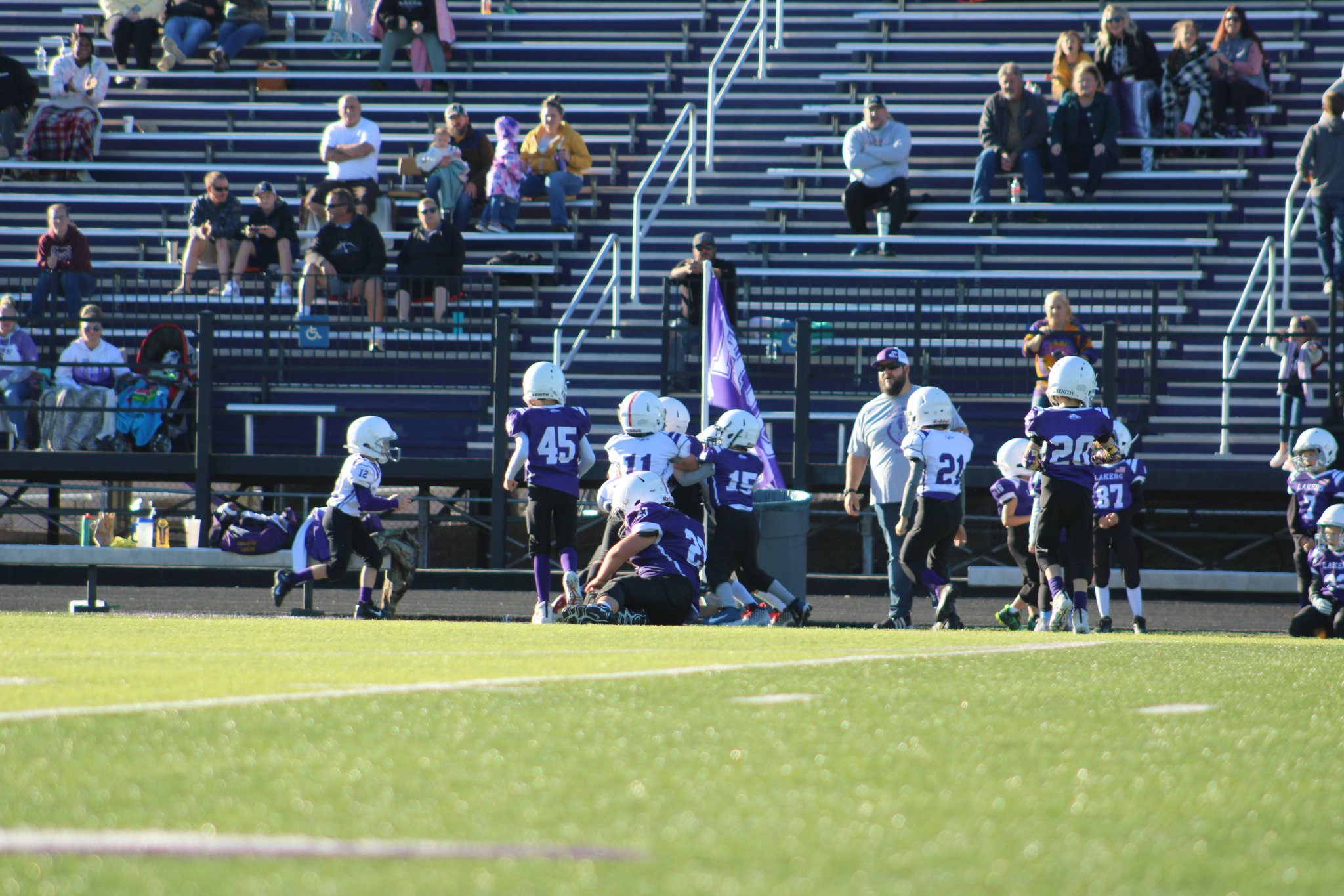 PW game photos from 10/1! - CLYFL - Lil Hogs