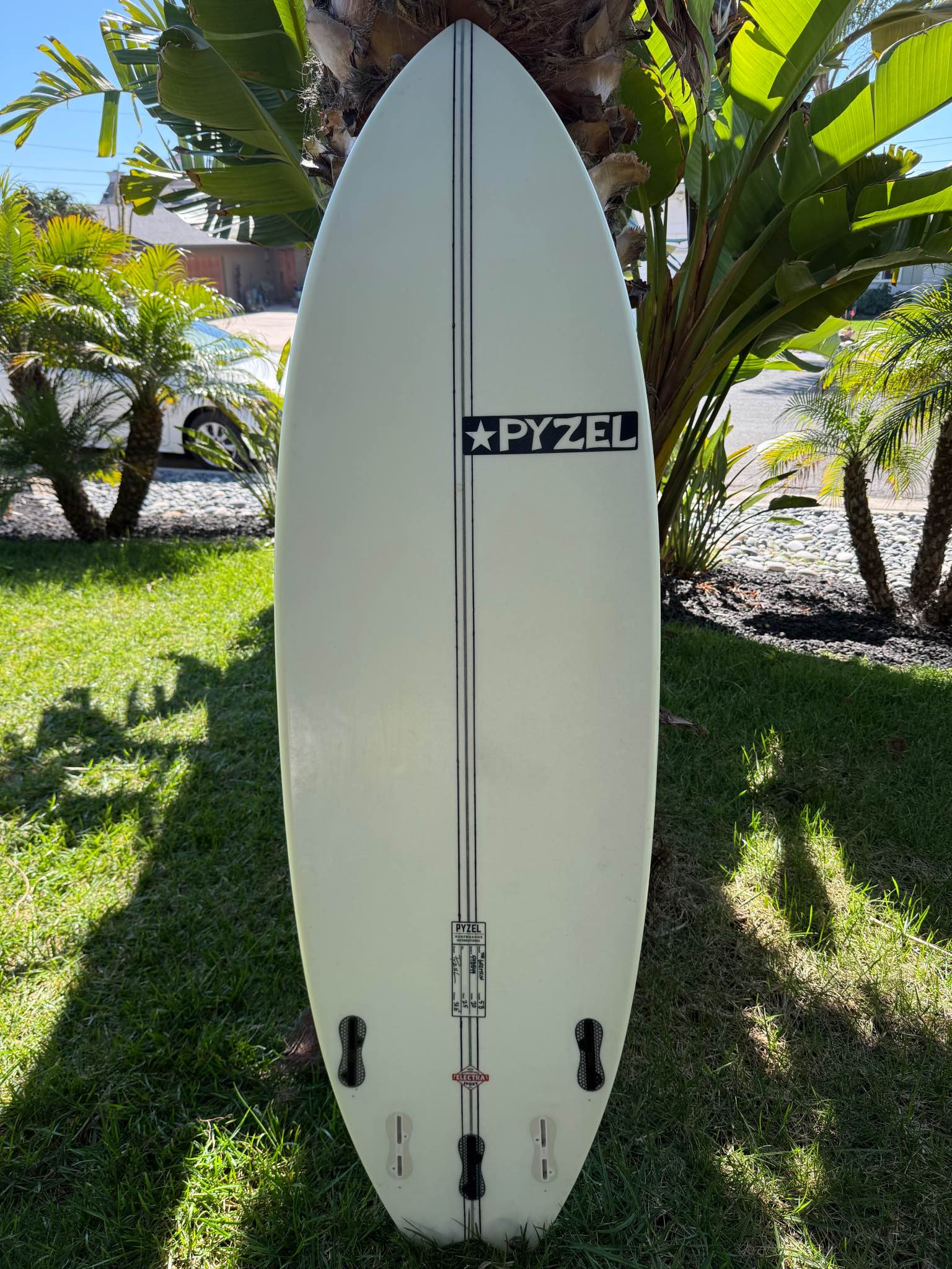Pyzel Gremlin 5’8” EPS with FCS Performer fin set (quad or thruster ...